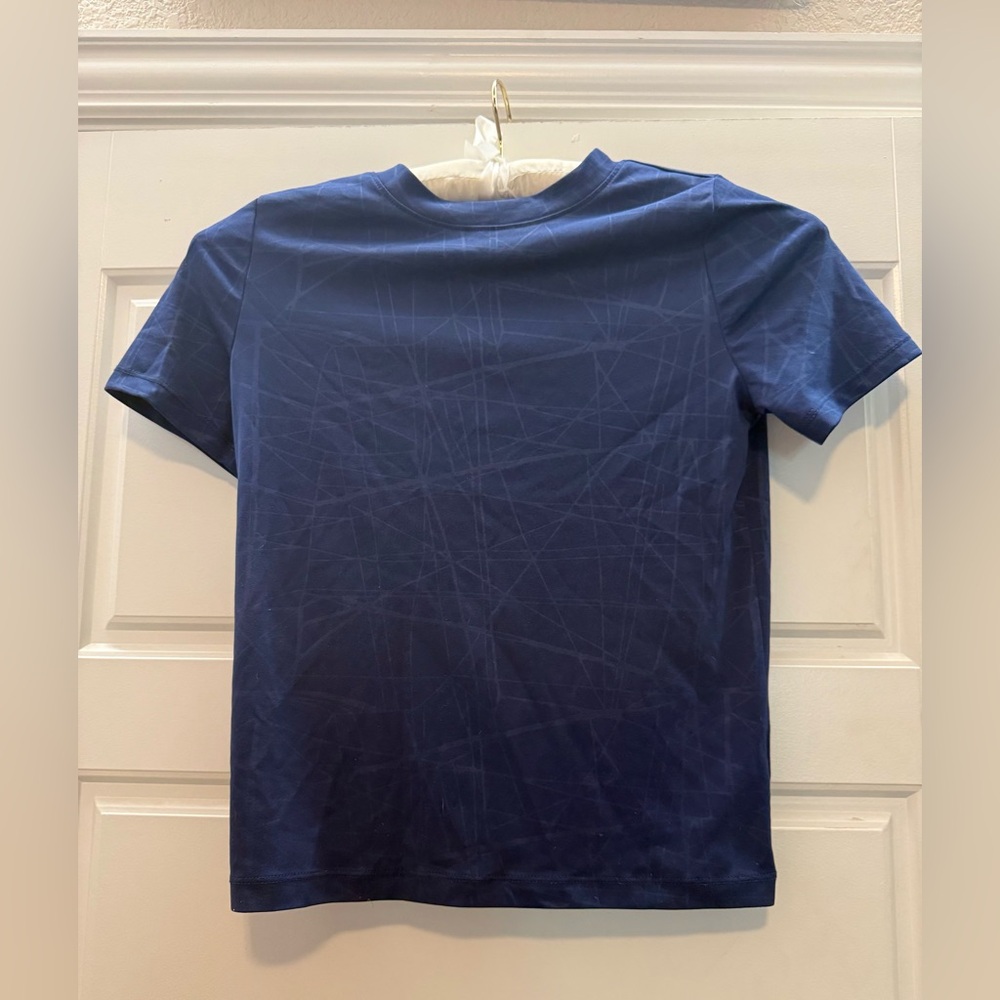 Boys bcg Tee with Pattern, sz sm 8